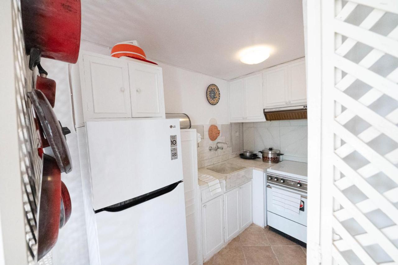 Traditional House Under The Clock Tower With Sweet View Poros Town Esterno foto
